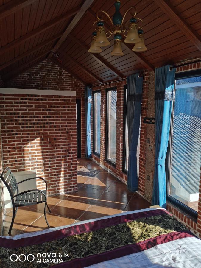 הואירו Beijing Mutianyu Great Wall Wangshanyuan Homestay מראה חיצוני תמונה