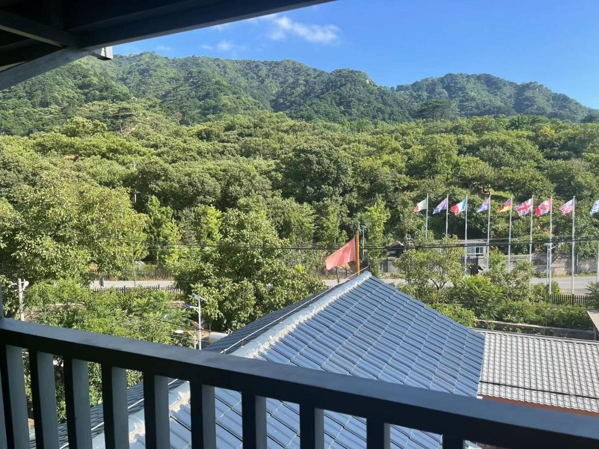 הואירו Beijing Mutianyu Great Wall Wangshanyuan Homestay מראה חיצוני תמונה